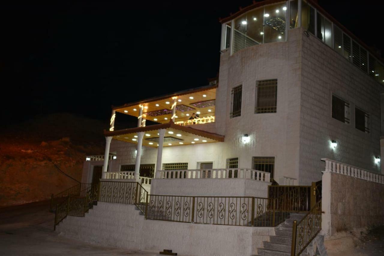 Basant Villa Wadi Musa Exterior foto